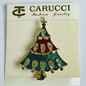 VINTAGE CARUCCI RHINESTONE Christmas Holiday TREE Pin BROOCH On Card Red Green